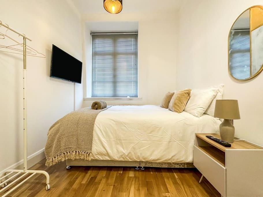 Newly Refurbished Luxury 3 Bedroom Apartment London Exterior photo